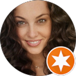 Profile photo of Raenna Thorne