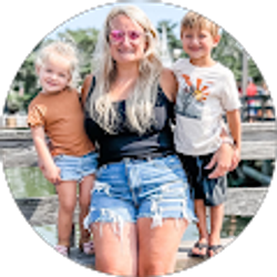 Profile photo of Amanda Hunter