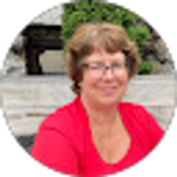 Profile photo of Sandra Sommers