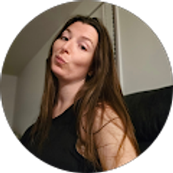 Profile photo of Jess Ferro