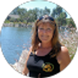 Profile photo of Maggie Clifton