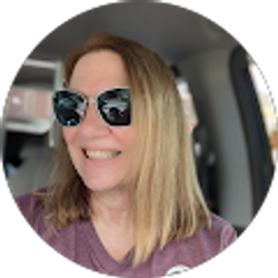 Profile photo of Erin Neal