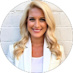 Profile photo of Karissa Miller