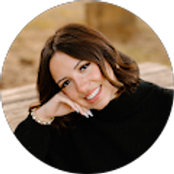 Profile photo of Caroline Bourgeois