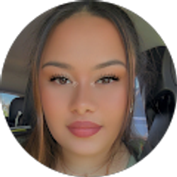 Profile photo of Yasmeen Reyes