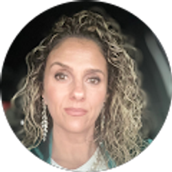 Profile photo of Carolina Rui-Reynolds