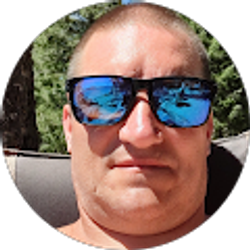 Profile photo of Zack Pevey