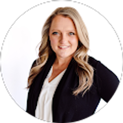 Profile photo of Nicole Yarbrough