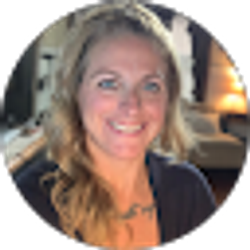 Profile photo of Jennifer Schambura