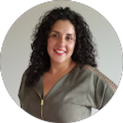 Profile photo of Vanessa Salinas