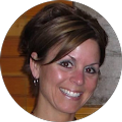 Profile photo of Kellie Allen