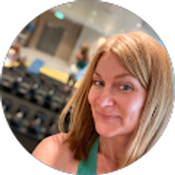 Profile photo of Amy Becker