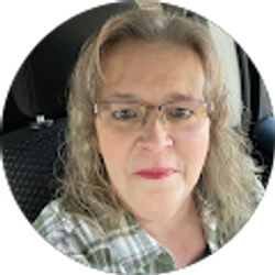 Profile photo of Lisa J