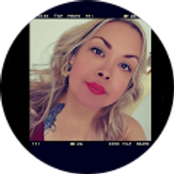 Profile photo of VANESSA CASIAS