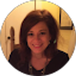 Profile photo of Beth Robb