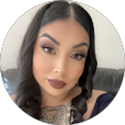 Profile photo of Jackie Gonzalez