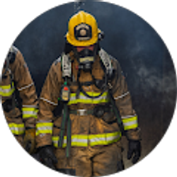 Profile photo of Riley Holzhausen