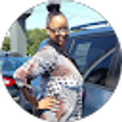 Profile photo of Shayna Razor