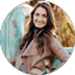 Profile photo of Kayla Matthews