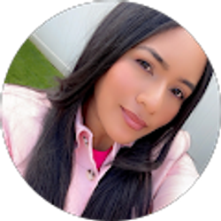 Profile photo of Kathia Paz