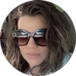 Profile photo of April Giroir Johnson