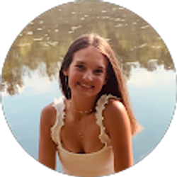 Profile photo of Rachel Sidari