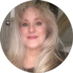 Profile photo of Juliann Davis