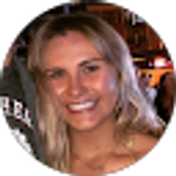 Profile photo of Lauren Boenig