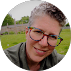 Profile photo of Rachel Thompson