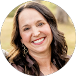 Profile photo of Stephanie Webb