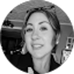 Profile photo of Danielle Mazzone
