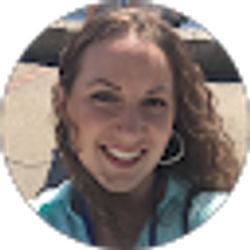 Profile photo of Leslie Johnston