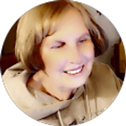 Profile photo of Sue T.