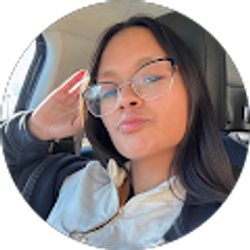 Profile photo of Sandy Martinez