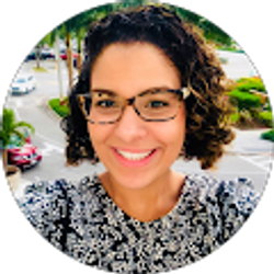 Profile photo of Sarah Manzano