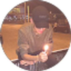 Profile photo of Sebastian G.