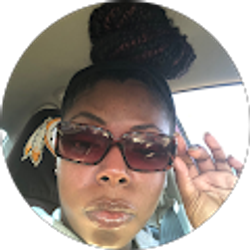 Profile photo of Domonique Kimble