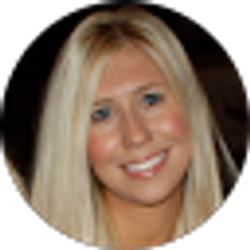 Profile photo of Laura Dauley