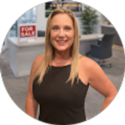 Profile photo of Michelle Hayes