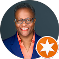 Profile photo of Lisa MacKay