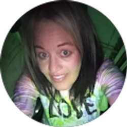 Profile photo of Shelley Hines