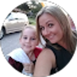 Profile photo of Lindsay Odell