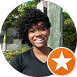 Profile photo of Holly Hampton