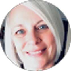 Profile photo of Stephanie Carlson