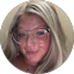 Profile photo of Hannah Swoverland