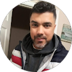 Profile photo of Javier Echeverry