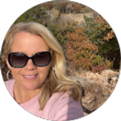 Profile photo of Crystal Harle