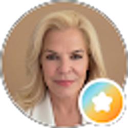 Profile photo of Joanne Fernandez