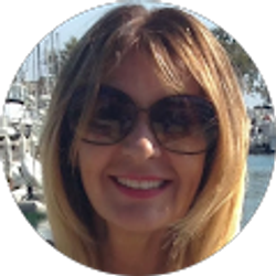 Profile photo of Amanda Rose