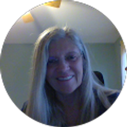 Profile photo of Tara Hathaway